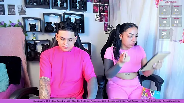 Sarahandzack online show from 11.10.25