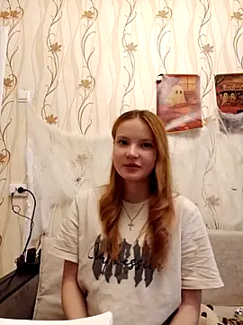 Snapshot of Ginger_Emma chatting on 11.06.25 Ginger Emma online show from 11.06.25