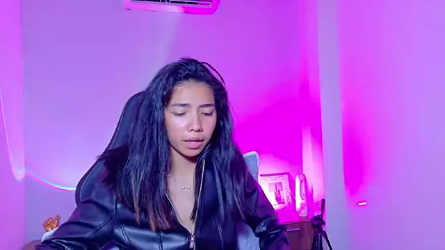 luna roja25 online show from 02.13.26