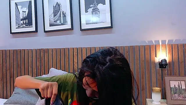 luna roja25 online show from 02.26.26