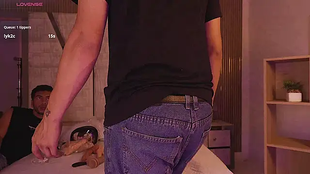 Snapshot of LiamDeep chatting on 01.17.26 LiamDeep online show from 01.17.26