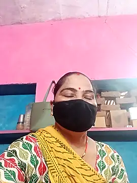 Snapshot of Sabnam_thakurr chatting on 09.28.25 Sabnam thakurr online show from 09.28.25