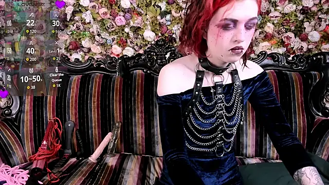 NoelleGothicShadow online show from 11.26.25