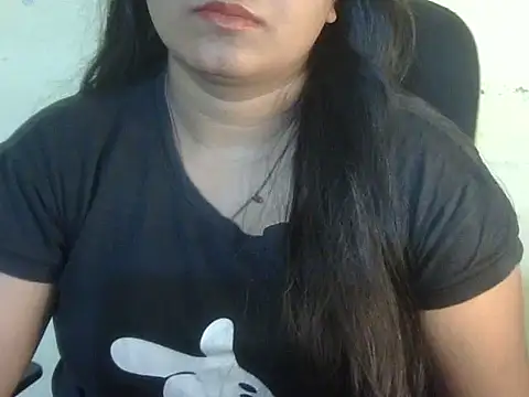 Aanya Hazel online show from 11.28.25