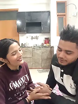 romantic couple1 online show from 12.23.25