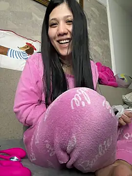 PrincessYYara online show from 04.10.26