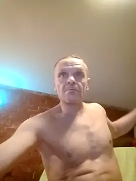 Snapshot of Kuba_Gd chatting on 12.19.25 Kuba Gd online show from 12.19.25