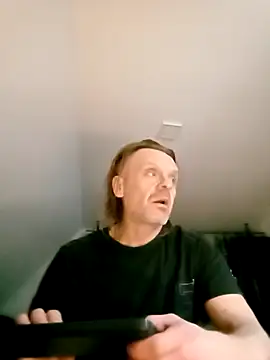 Snapshot of Kuba_Gd chatting on 02.13.26 Kuba Gd online show from 02.13.26