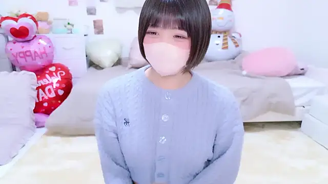 Hinata Sun online show from 02.07.26