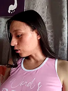 Lahila  online show from 11.24.25