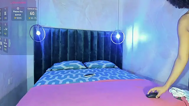 Snapshot of SheyLopez chatting on 02.12.26 SheyLopez online show from 02.12.26