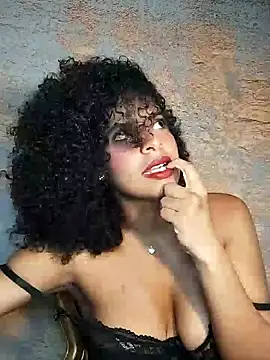 Snapshot of SheyLopez chatting on 06.22.26 SheyLopez online show from 06.22.26