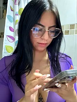 Clawd hot online show from 12.17.25