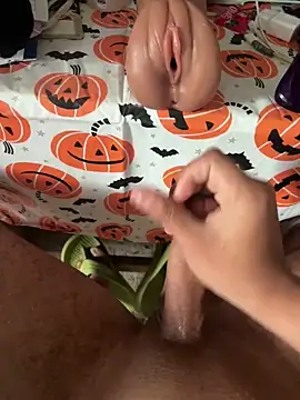 VRGUD0N19cm online show from 02.21.26