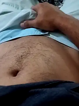 Snapshot of Gauderio40 chatting on 11.24.25 Gauderio40 online show from 11.24.25