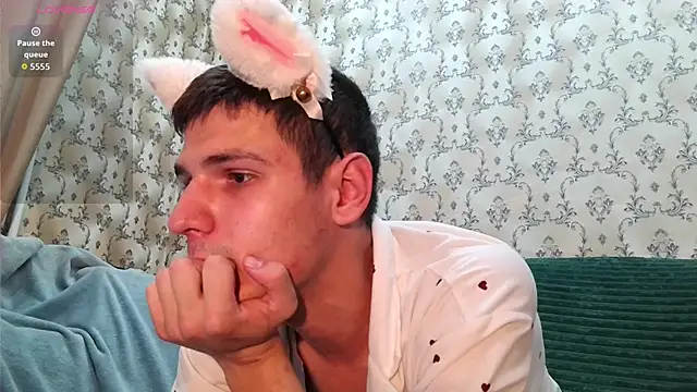 Snapshot of Prince_Viego chatting on 10.01.25 Prince Viego online show from 10.01.25