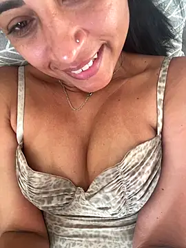 Katianesantos online show from 09.09.25