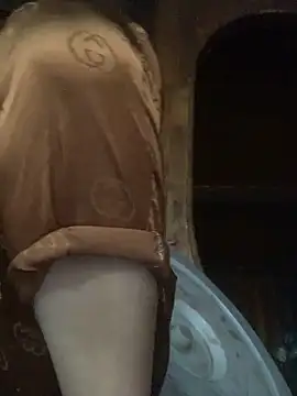 Lonnina online show from 10.08.25