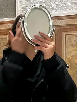 Lonnina online show from 11.05.25