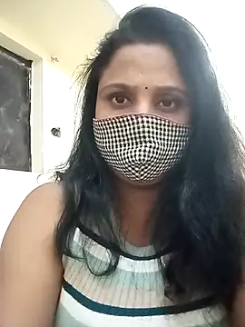 Shikha-mehra7 online show from 11.07.25