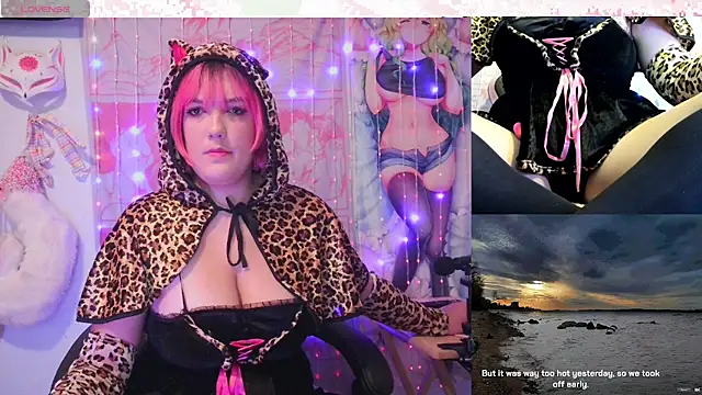 Snapshot of punkybubblegum chatting on 10.16.25 punkybubblegum online show from 10.16.25