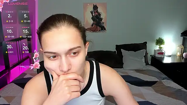 Alisa  Kelly online show from 11.22.25