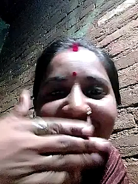 Snapshot of Sexi_pushpa chatting on 06.23.26 Sexi pushpa online show from 06.23.26