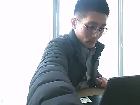 miniyellower online show from 11.26.25