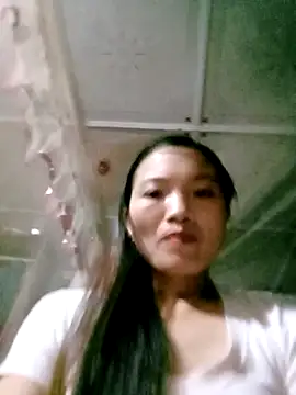 ngan-cute online show from 09.18.25