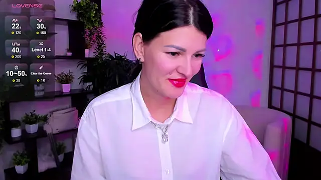 O1d Lady online show from 09.22.25