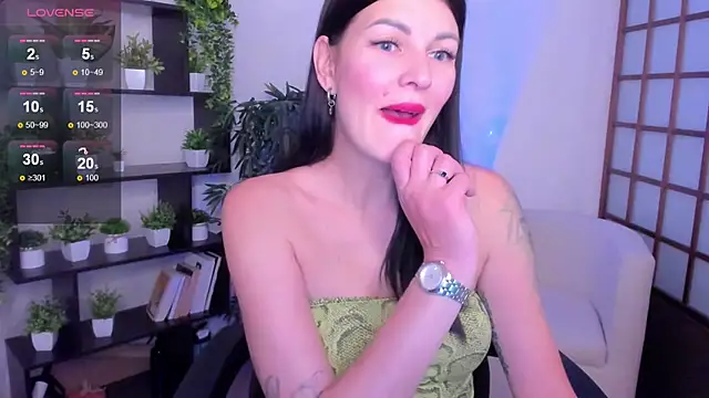 O1d Lady online show from 10.23.25