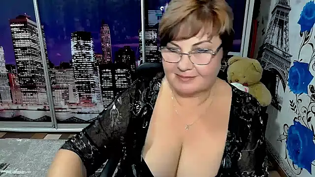 Bela Lana  online show from 09.30.25
