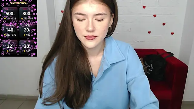 Snapshot of VictiriaDax chatting on 10.19.25 VictiriaDax online show from 10.19.25