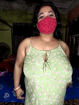 Smile-quien online show from 11.26.25