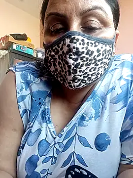 Rakhi sawant143 online show from 06.22.26