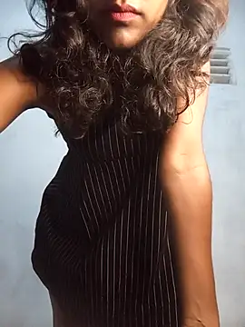 venuki ihalagamage online show from 03.31.26