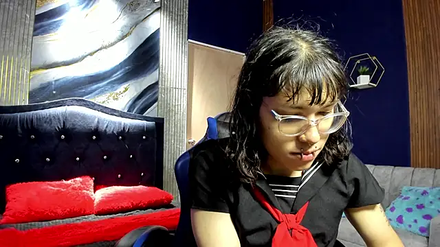 Snapshot of christina_vamp1 chatting on 10.31.25 christina vamp1 online show from 10.31.25