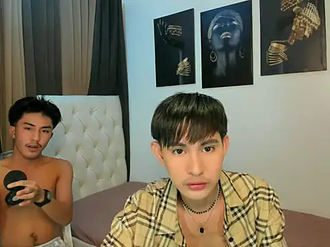 xxxhugecocktwinkxxx online show from 11.08.25