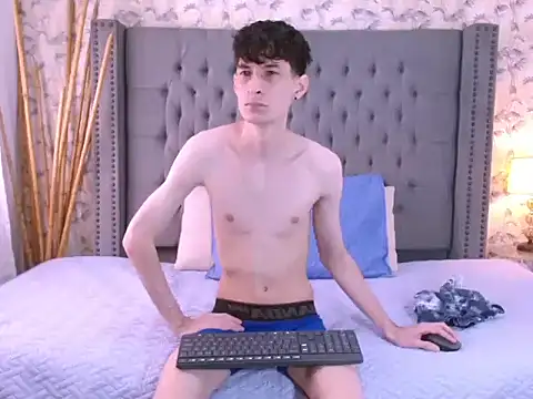 Luke Carter online show from 09.12.25