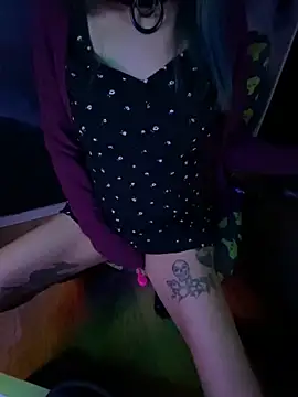 Snapshot of mmmminaDarling chatting on 02.20.26 mmmminaDarling online show from 02.20.26