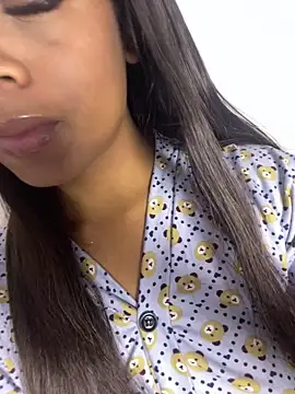 SereiaHott online show from 04.17.26