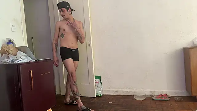 chrisalmeid  online show from 11.16.25