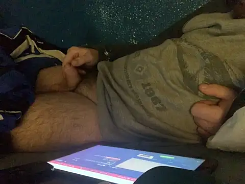 Snapshot of GeilerHSVFAN1989 chatting on 10.11.25 GeilerHSVFAN1989 online show from 10.11.25