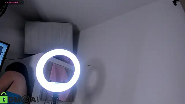 Snapshot of alondraandsweet1 chatting on 03.02.26 alondraandsweet1 online show from 03.02.26