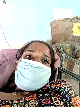 Snapshot of Hot-honi chatting on 09.23.25 Hot-honi online show from 09.23.25