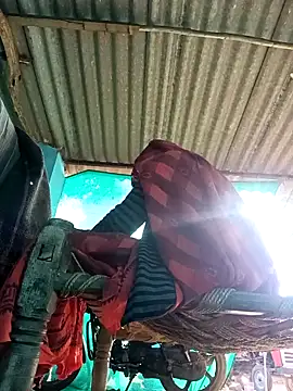 Snapshot of Hot-honi chatting on 11.08.25 Hot-honi online show from 11.08.25