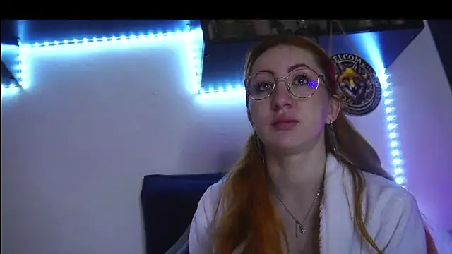 DaddysLittleSlutfox online show from 05.14.26
