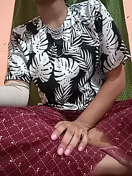 Snapshot of Hott_Archana chatting on 10.28.25 Hott Archana online show from 10.28.25