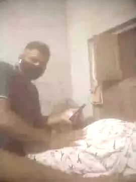 Snapshot of Manjit009 chatting on 10.15.25 Manjit009 online show from 10.15.25