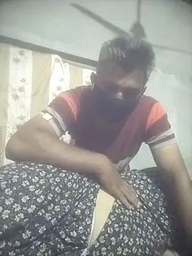 Snapshot of Manjit009 chatting on 10.26.25 Manjit009 online show from 10.26.25